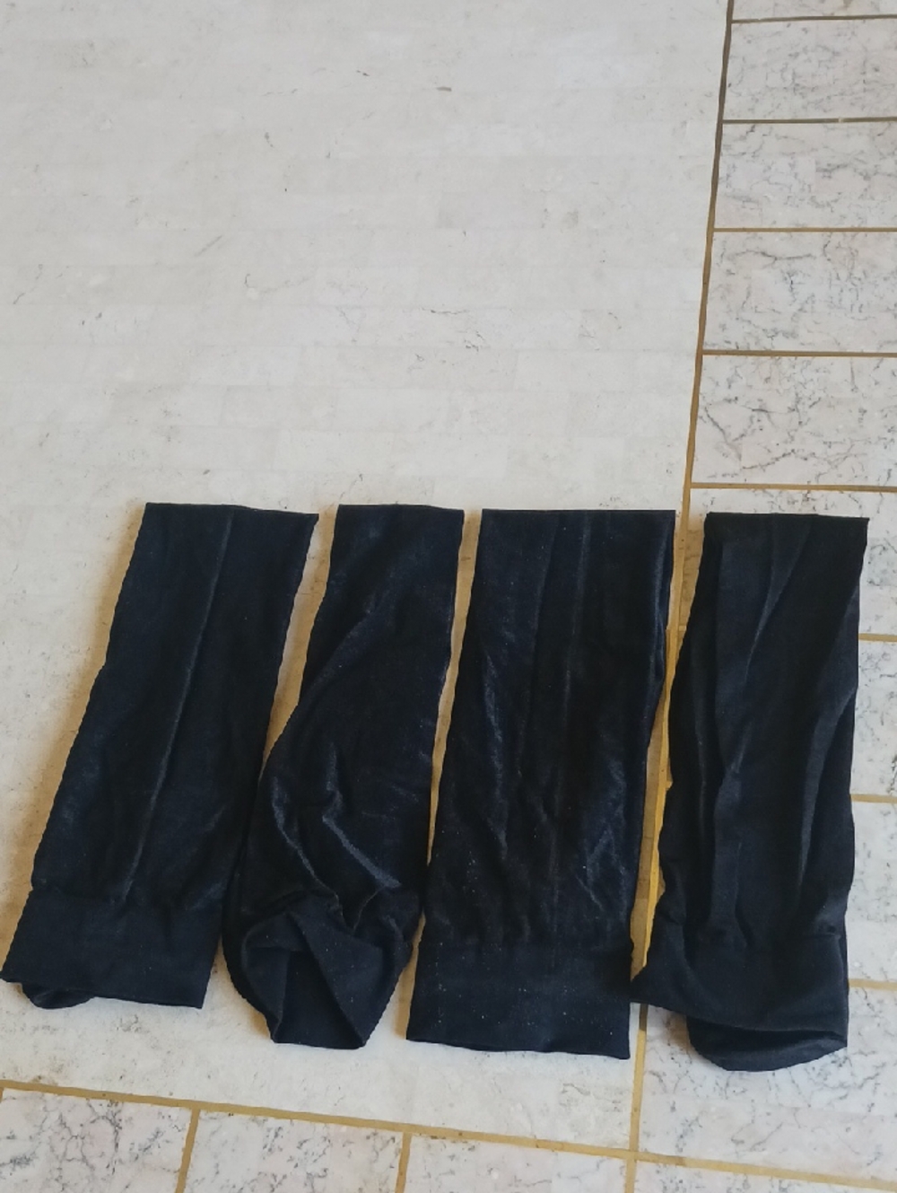Women's Set of 2 Lustrous Silky Shiny Sheer Knee High's,.BLACK,-brand- LECHERY